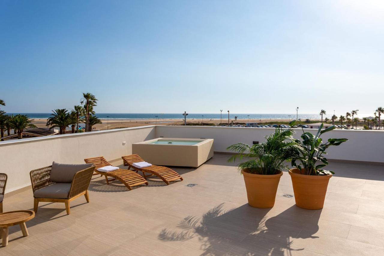 Hotel Apartamentos Hamus Кониль-де-ла-Фронтера Экстерьер фото