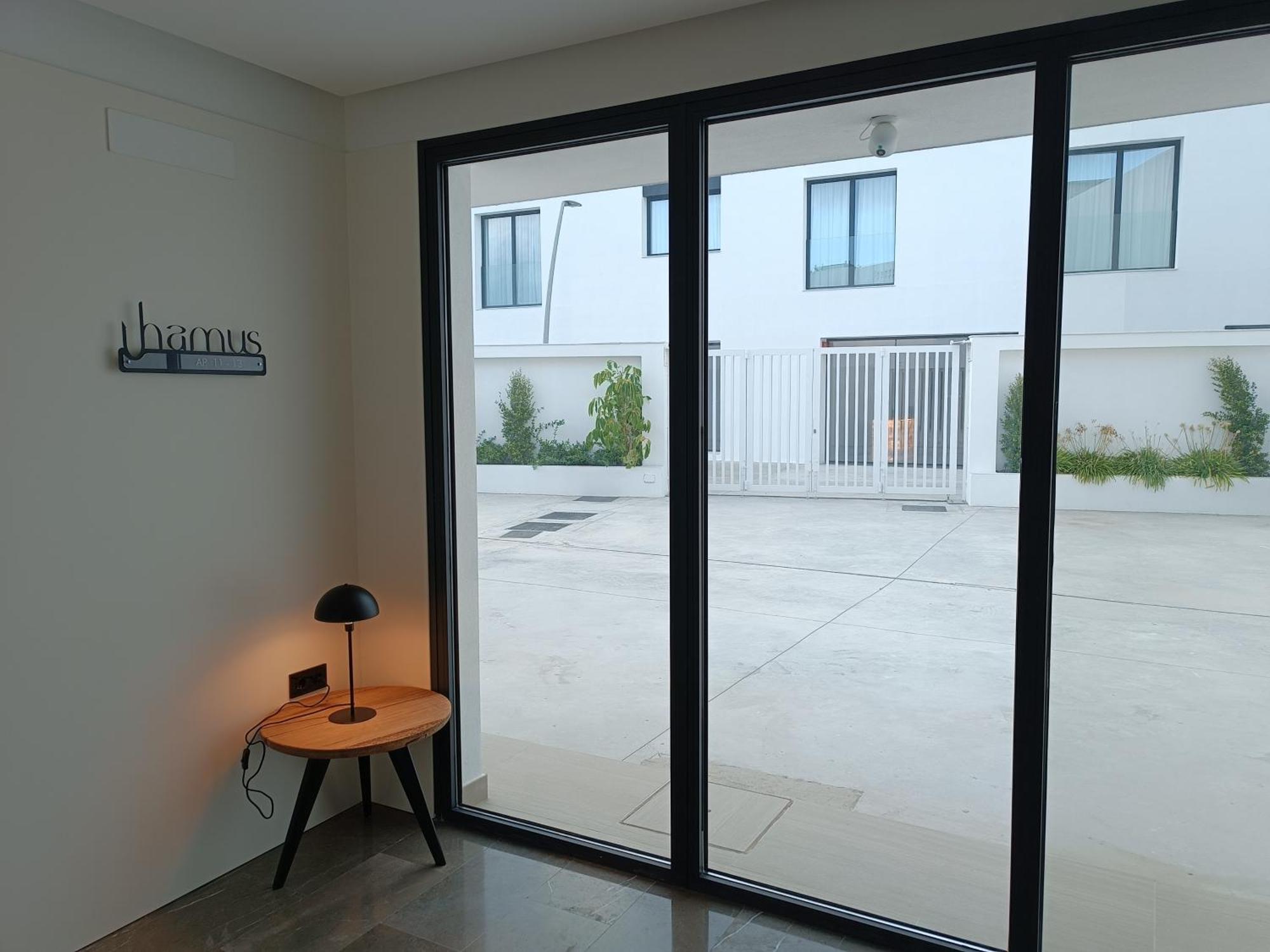 Hotel Apartamentos Hamus Кониль-де-ла-Фронтера Экстерьер фото